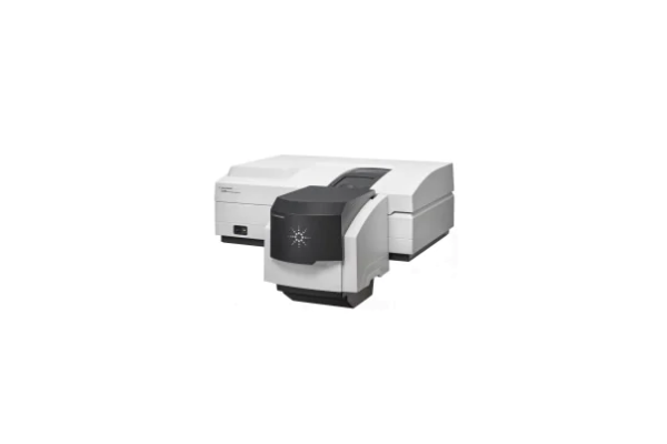 Cary 7000 Universal Measurement Spectrophotometer (UMS)